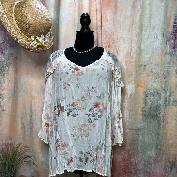 📌American Rag Romantic Country Style Blouse with Lace on the Shoulder - Picture 1 of 15